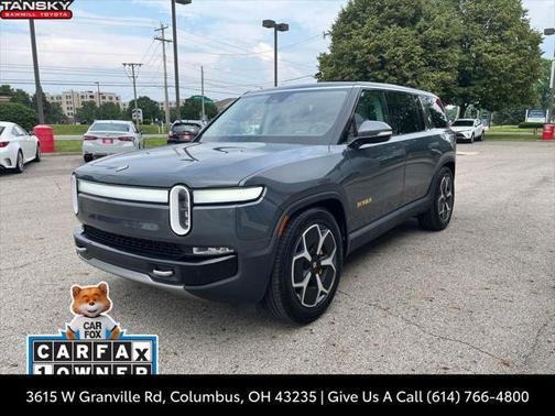 2023 Rivian R1S Adventure