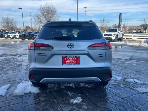 2026 Toyota Corolla Cross XLE