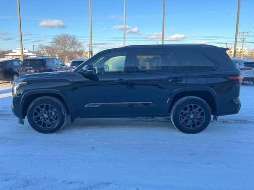 2025 Toyota Sequoia Platinum