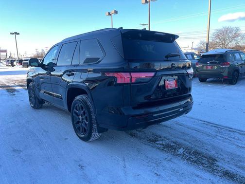 2025 Toyota Sequoia Platinum