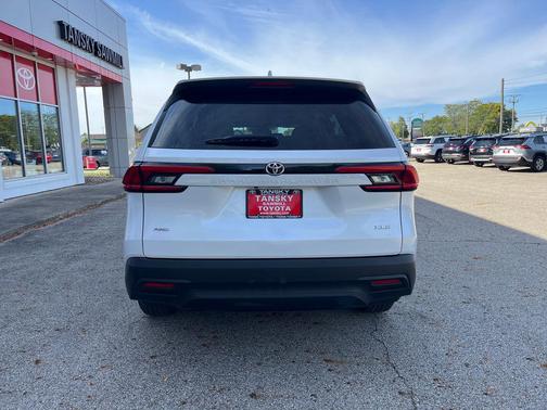 2024 Toyota Grand Highlander XLE
