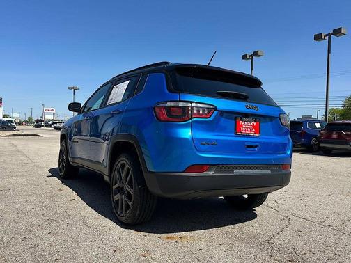 Hydro Blue Pearlcoat 2026 Jeep Compass Limited