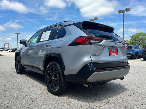 Silver Sky Metallic 2025 Toyota RAV4 Hybrid SE