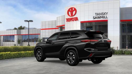 Midnight Black Metallic 2026 Toyota Highlander XLE