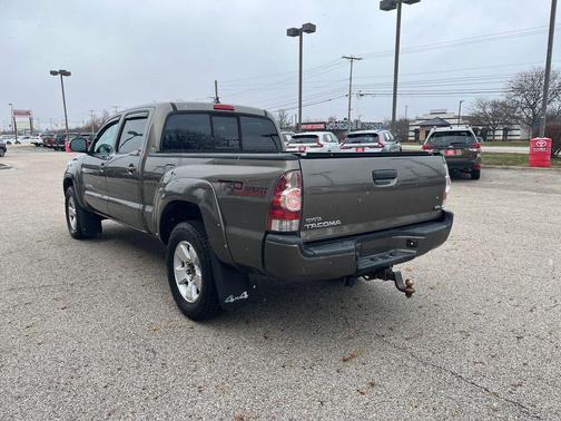 2015 Toyota Tacoma Base