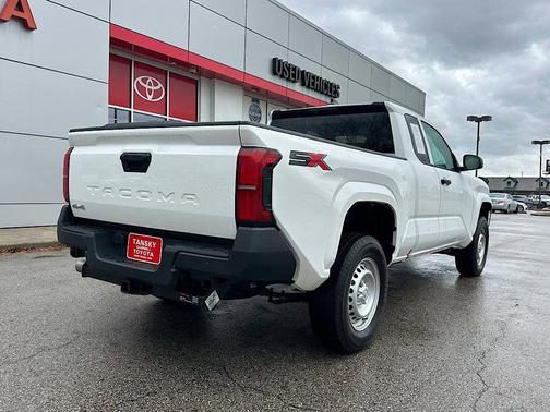 2025 Toyota Tacoma SR