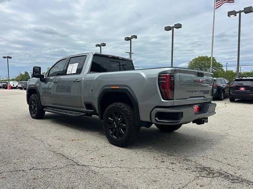 Sterling Metallic 2024 GMC Sierra 2500 AT4