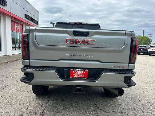 Sterling Metallic 2024 GMC Sierra 2500 AT4