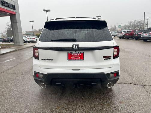 2024 Honda Passport AWD TrailSport