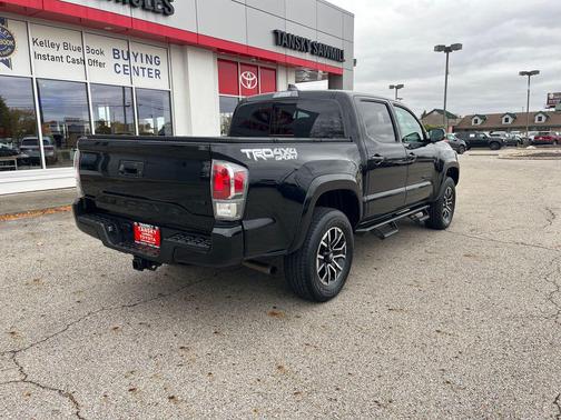 2022 Toyota Tacoma TRD Sport