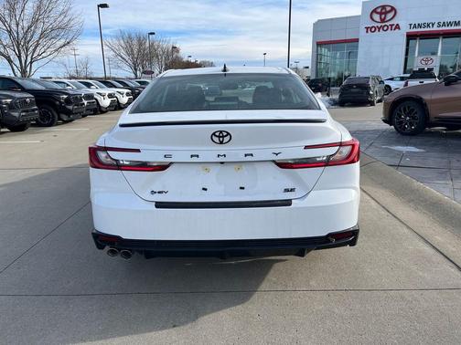 2026 Toyota Camry SE