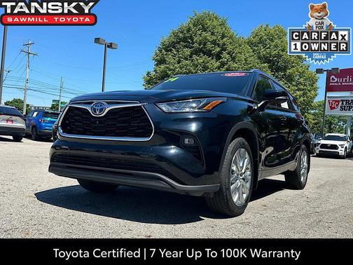 Midnight Black Metallic 2024 Toyota Highlander Hybrid Limited