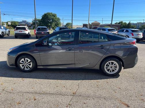 2017 Toyota Prius Four