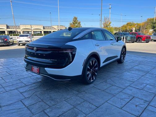 2026 Toyota Crown Platinum