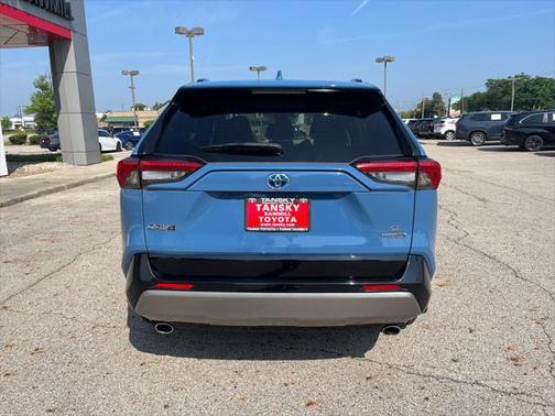 2024 Toyota RAV4 Hybrid SE
