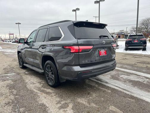 2025 Toyota Sequoia SR5