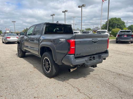 2024 Toyota Tacoma TRD Off Road