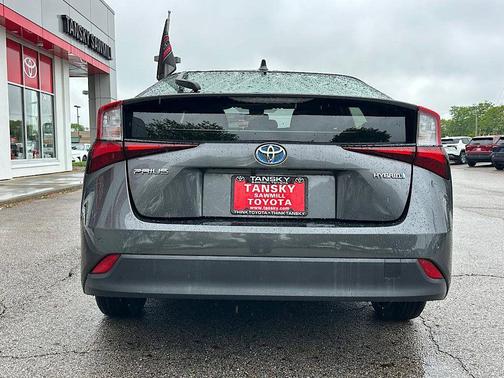 Magnetic Gray Metallic 2022 Toyota Prius LE