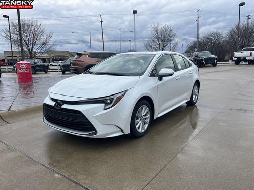 2026 Toyota Corolla Hybrid XLE