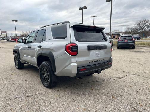 2025 Toyota 4Runner SR5
