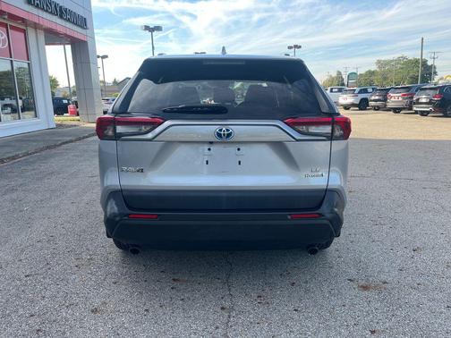 2021 Toyota RAV4 Hybrid LE