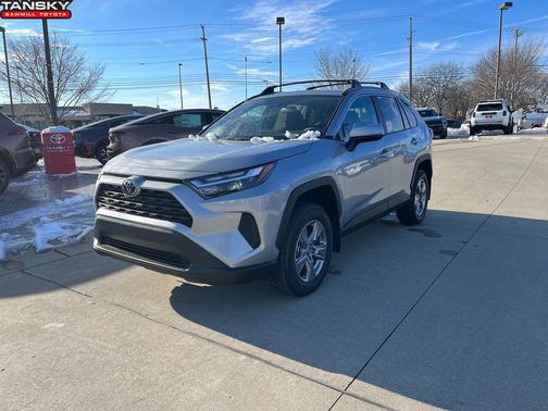 2025 Toyota RAV4 XLE