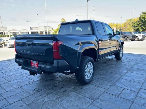 2025 Toyota Tacoma SR