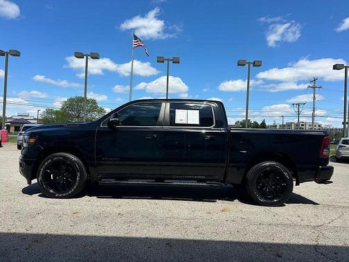Diamond Black Crystal Pearlcoat 2020 RAM 1500 Big Horn/Lone Star