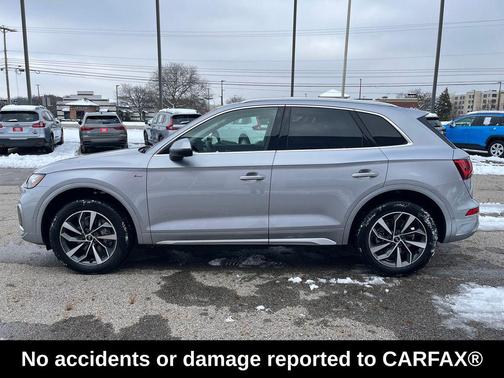 2023 Audi Q5 45 S line Prestige
