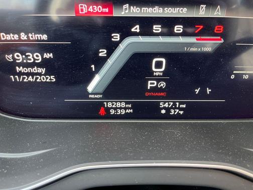 2023 Audi Q5 45 S line Prestige