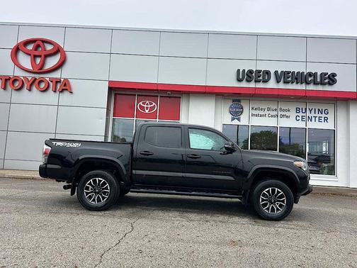 Black 2023 Toyota Tacoma TRD Sport