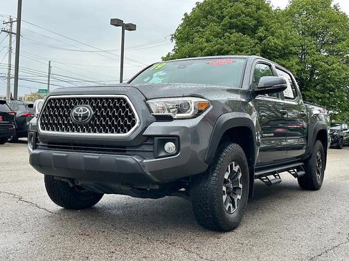 Cement 2019 Toyota Tacoma TRD Off Road