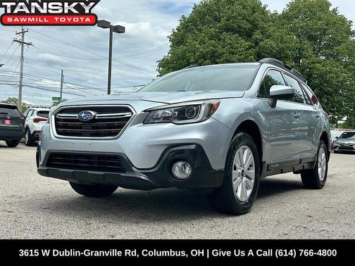 Ice Silver Metallic 2018 Subaru Outback 2.5i Premium