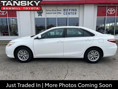 2016 Toyota Camry LE