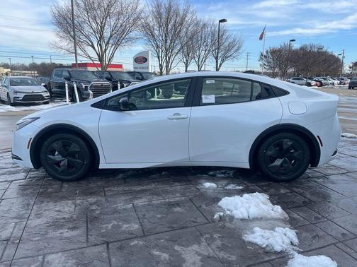 2026 Toyota Prius LE