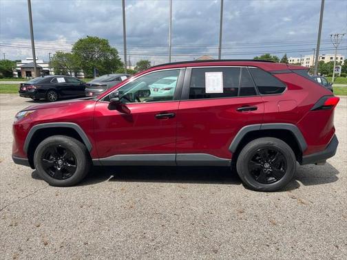 2022 Toyota RAV4 XLE