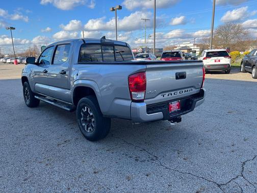 2019 Toyota Tacoma SR