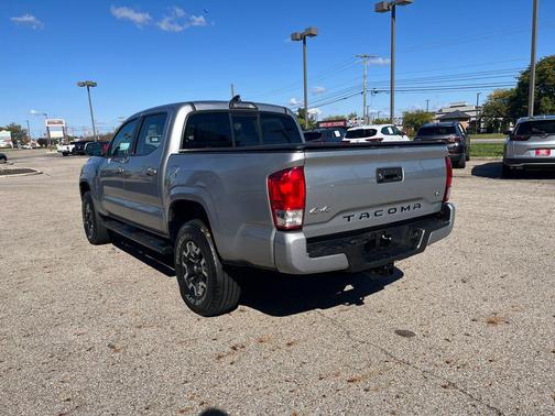 2019 Toyota Tacoma SR