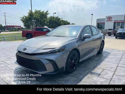 2025 Toyota Camry SE