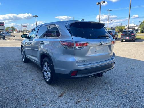 2016 Toyota Highlander LE Plus