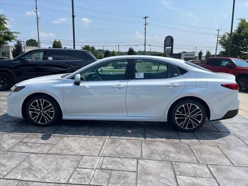 2025 Toyota Camry XLE