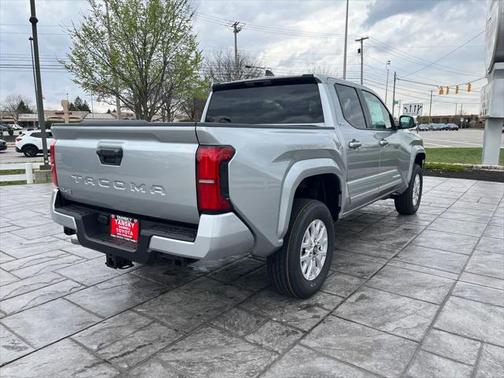 2025 Toyota Tacoma SR5