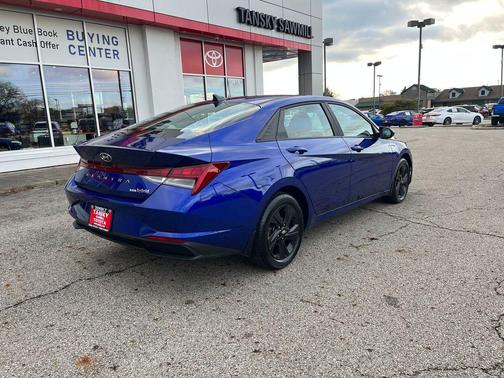 2023 Hyundai ELANTRA HEV Blue