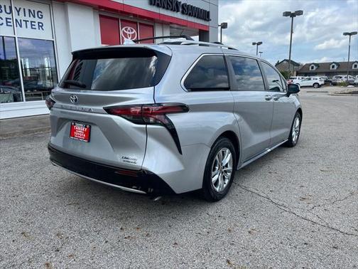 2023 Toyota Sienna Limited 7-Passenger