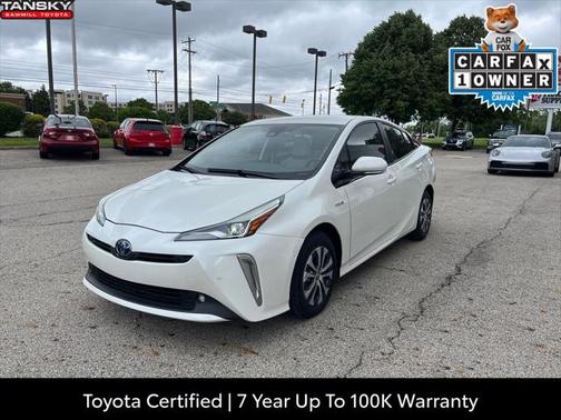2020 Toyota Prius XLE