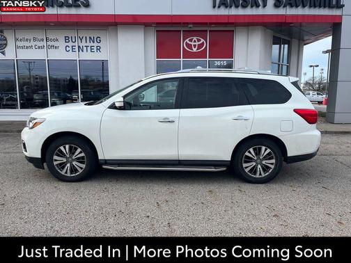 2019 Nissan Pathfinder SL