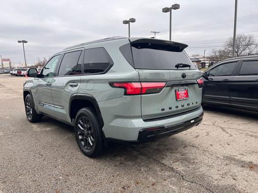 2025 Toyota Sequoia Platinum