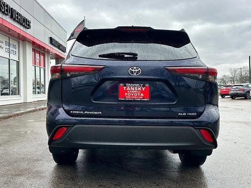 2024 Toyota Highlander XLE