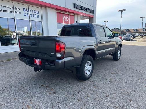 2022 Toyota Tacoma SR