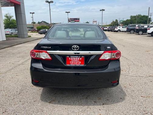 2011 Toyota Corolla LE